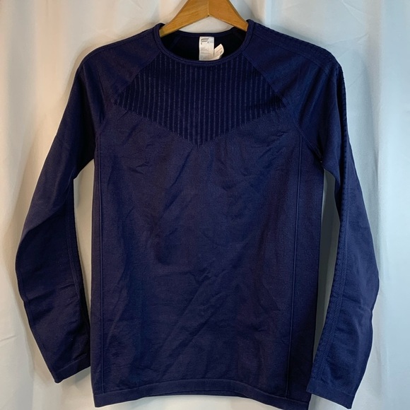 Fabletics Weathered Navy Sync Seemless Long Sleeve Top- NWT - Picture 11 of 14